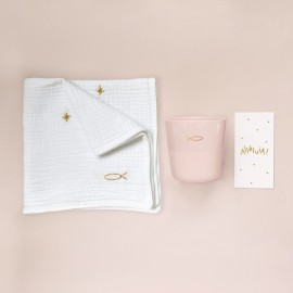 Coffret Baptême Ichthus : timbale rose et Lange en gaze de coton brodé main