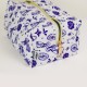 ♥ Trousse de toilette matelassée motif marial bleu et blanc