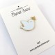 Pin's Esprit Saint avec son rameau d'olivier - colombe de la paix - Pin's et écusson religieux Godsavetheking