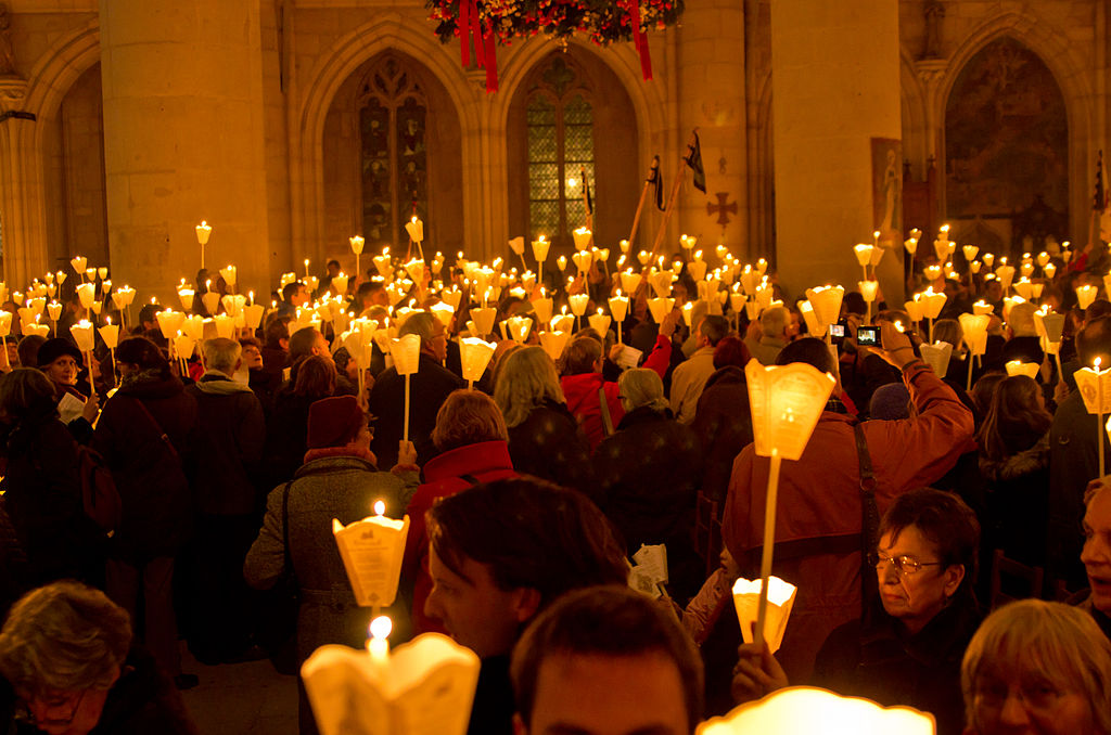 Procession fête Saint Nicolas à la Basilique Saint Nicolas de Port