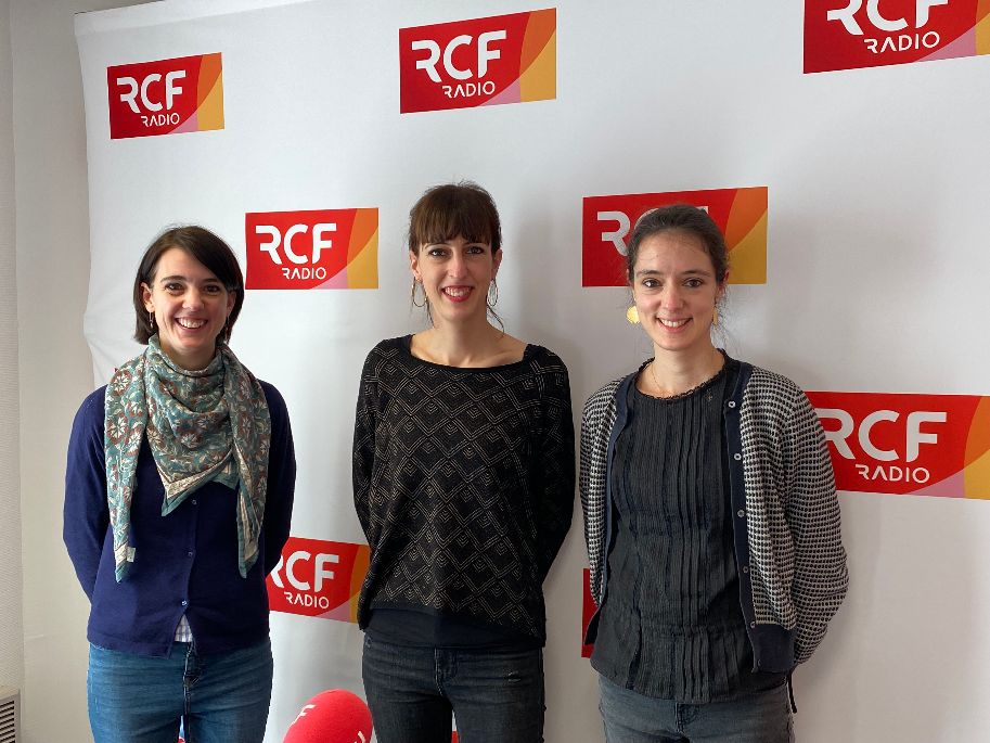 Interview radio RCF Hauts de France d Emilie, Pauline et Charlotte fondatrices enteprise familiale Godsavetheking